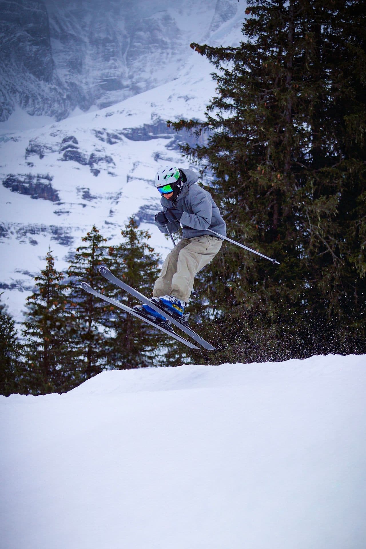 Alpine skiing